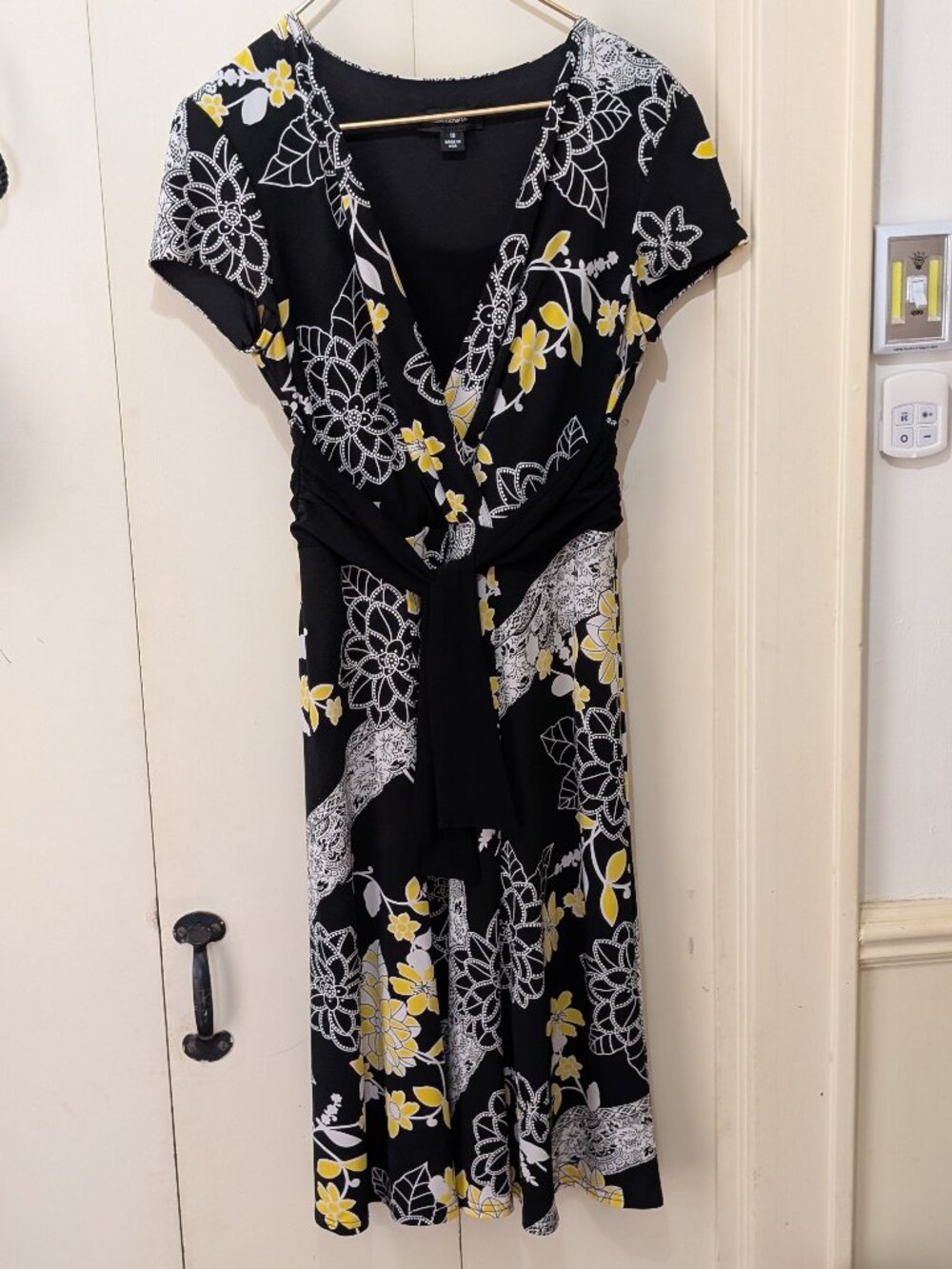 Quietly Pop'n R&M Richard Dress -Vneck -Wide halter band -Sz 10 -92%pol-8%span